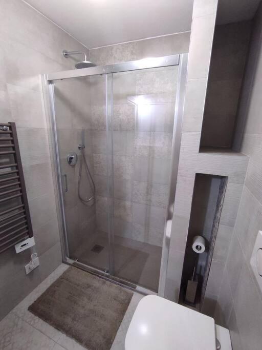 Duomo Porta Venezia Mini Loft Con Wifi E Netflix Apartamento Milão Exterior foto