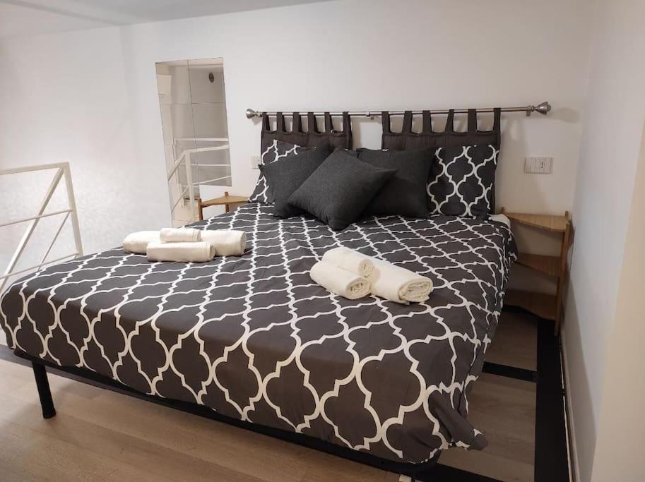 Duomo Porta Venezia Mini Loft Con Wifi E Netflix Apartamento Milão Exterior foto