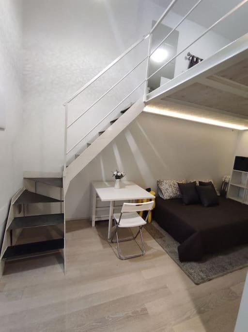 Duomo Porta Venezia Mini Loft Con Wifi E Netflix Apartamento Milão Exterior foto