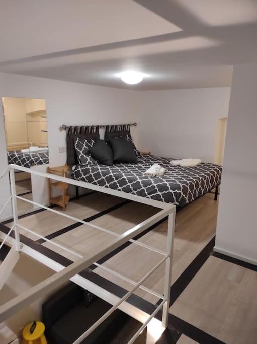 Duomo Porta Venezia Mini Loft Con Wifi E Netflix Apartamento Milão Exterior foto