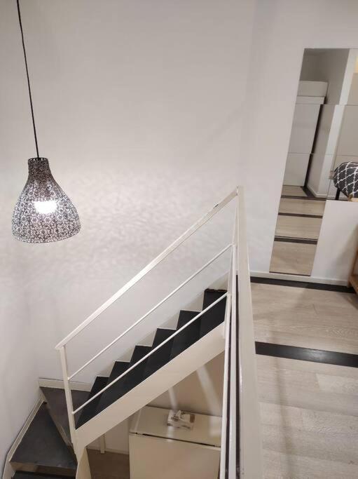 Duomo Porta Venezia Mini Loft Con Wifi E Netflix Apartamento Milão Exterior foto